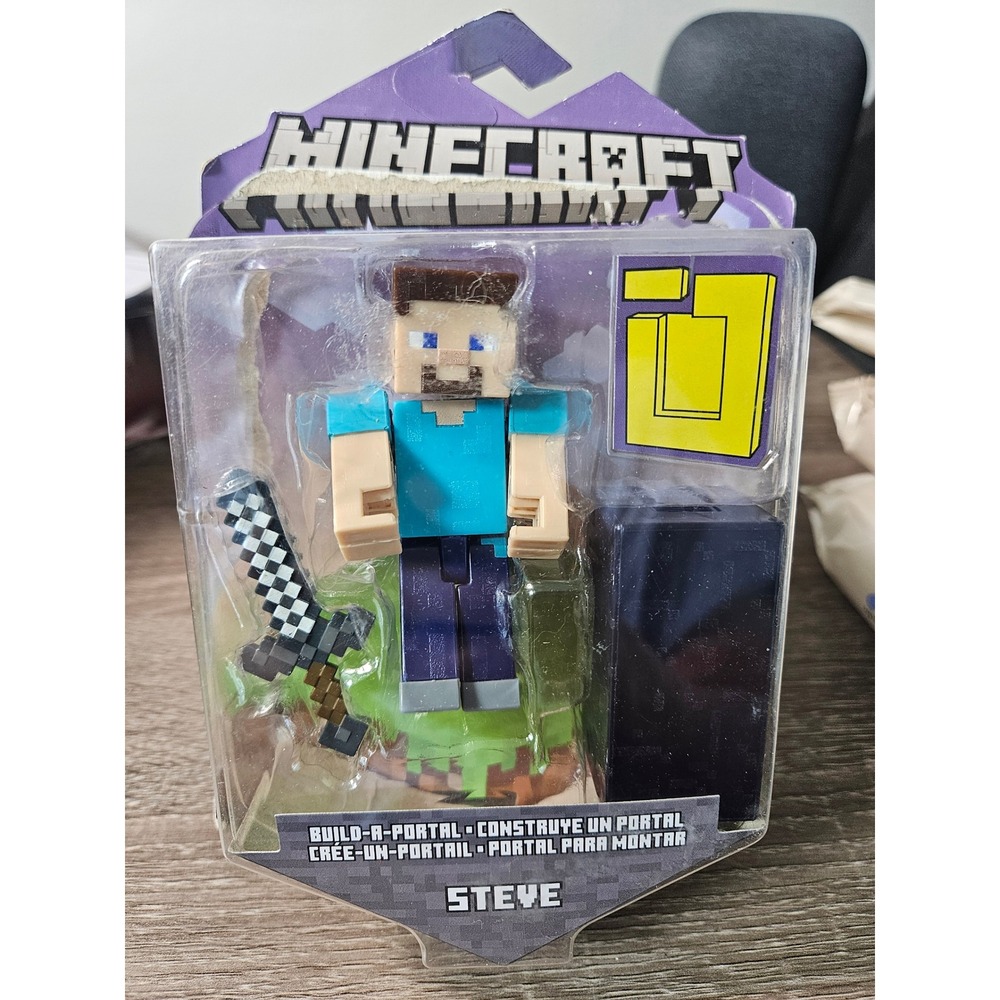 Minecraft Steve Build-A-Portal Action Figure Mattel Mojang Series 1 Sword New
